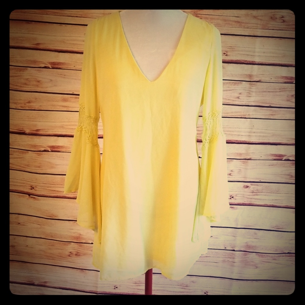 Si Style Soft Yellow Dress Sheer with Liner Size L